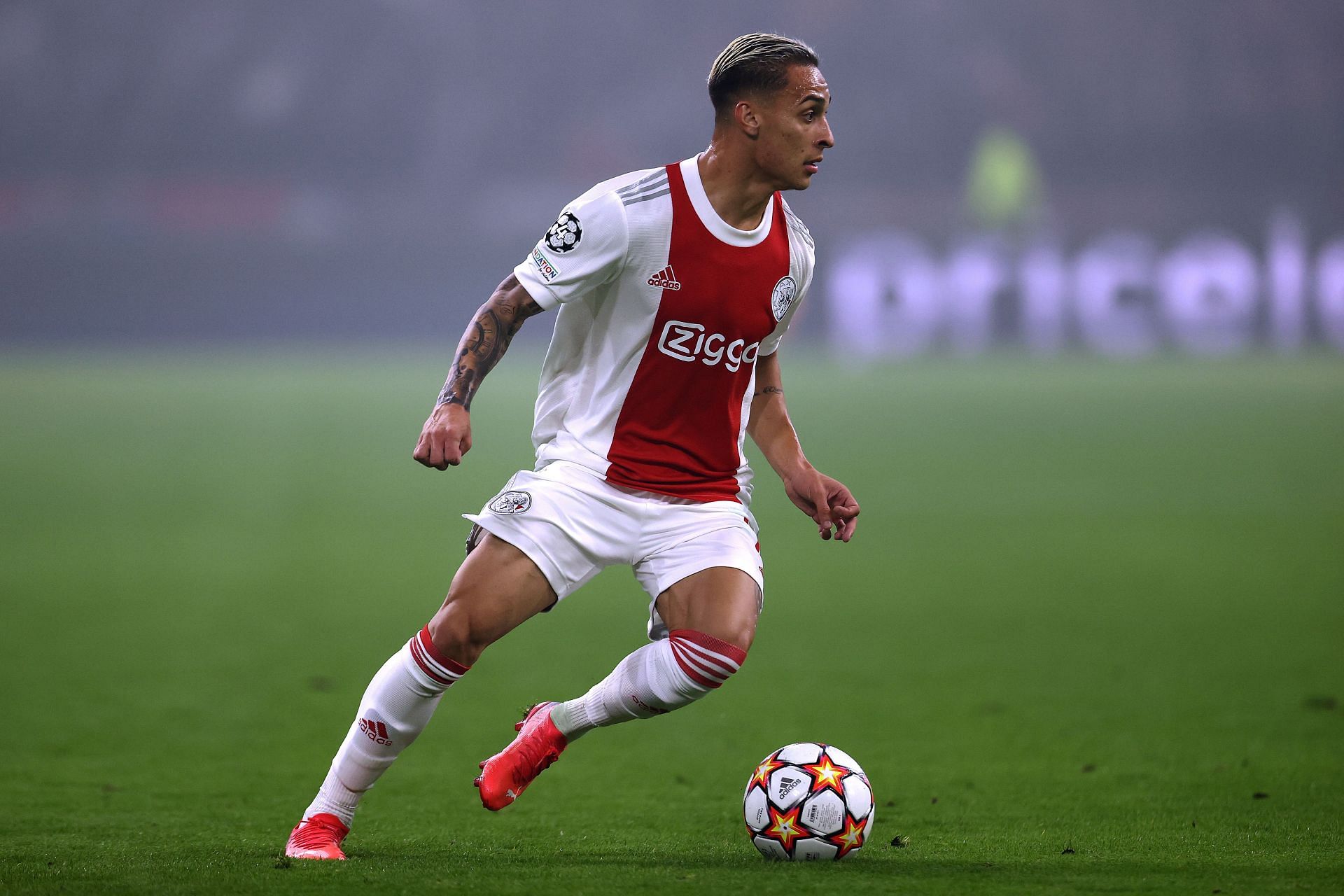 Manchester United have not yet officially announced Antony's transfer